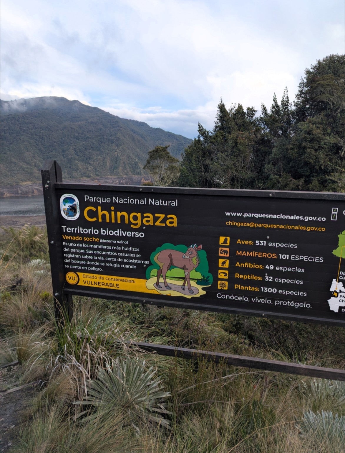 Chingaza National Natural Park sign listing biodiversity found in the park